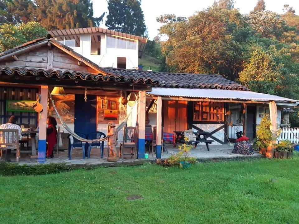 סנטה רוזה דה כבאל Tarragona Hostal מראה חיצוני תמונה